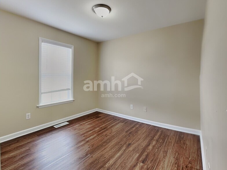 Building Photo - 3902 Hunt Chase Ct