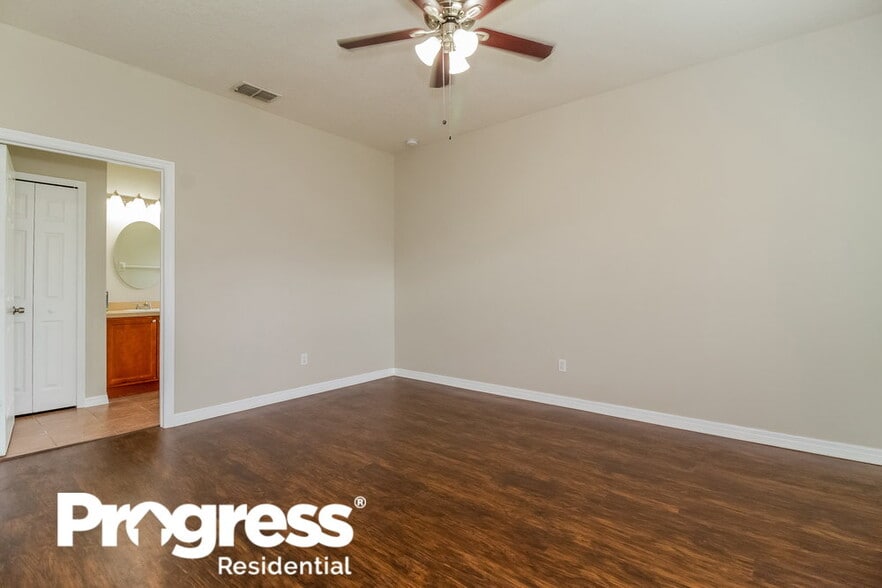 Building Photo - 119 Parker Cove Ct