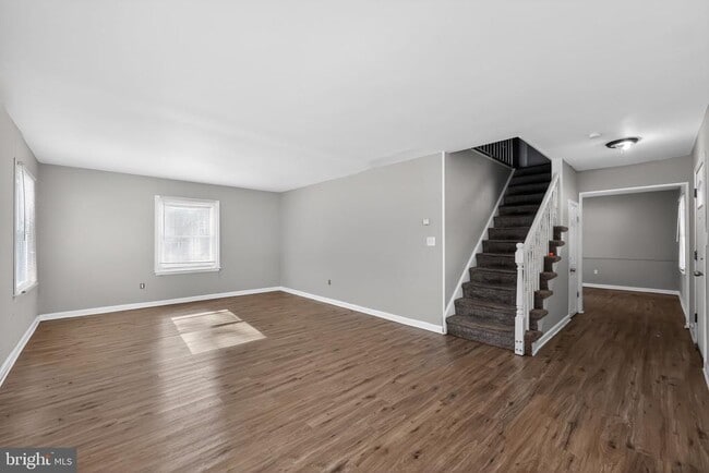 Building Photo - 17 Bonnie Ln