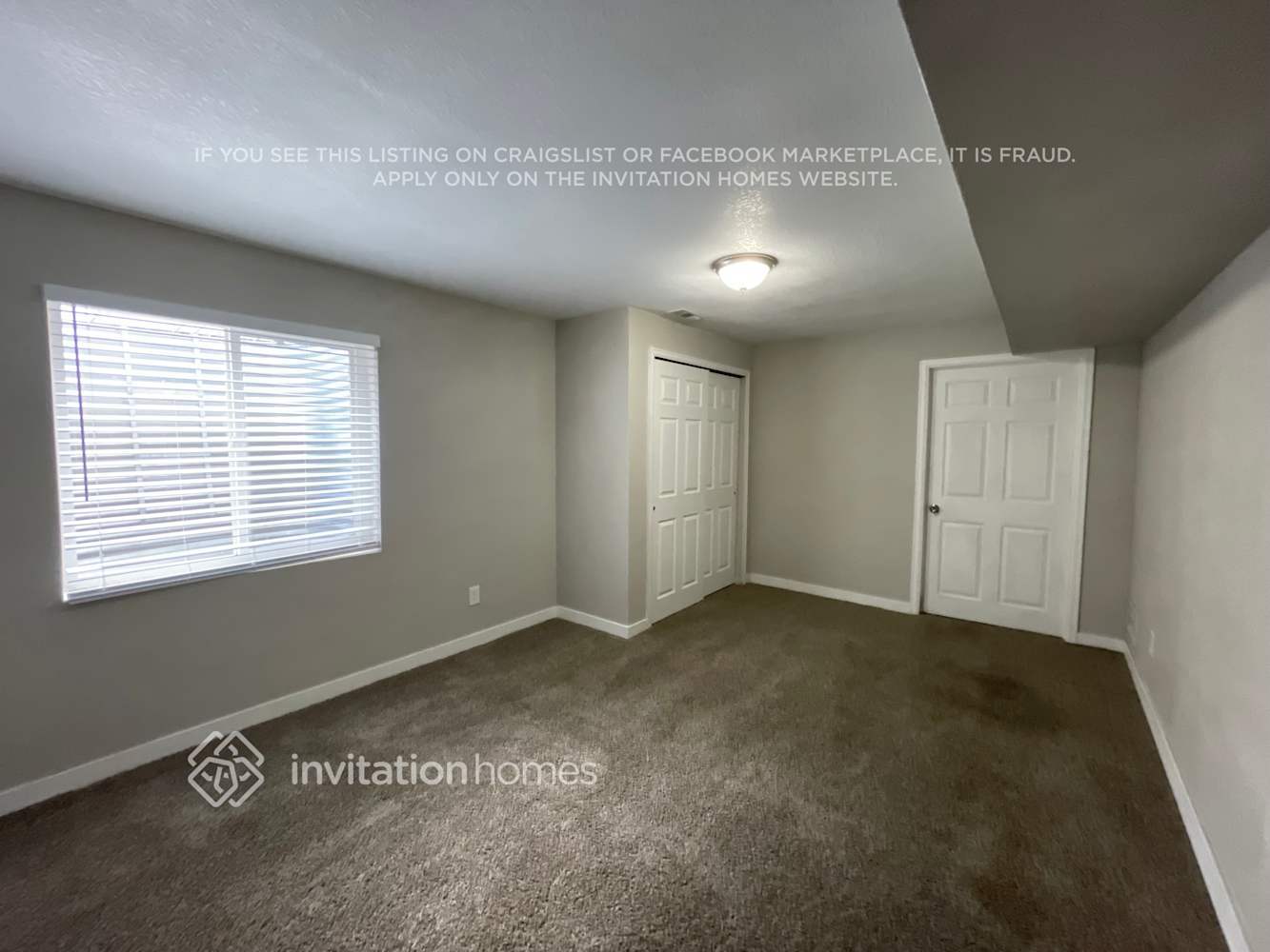 Building Photo - 845 Legend Oak Dr