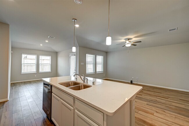 Building Photo - 21751 Teton Rock Trl