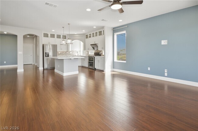 Building Photo - 5736 W Brimstone Hill Ave