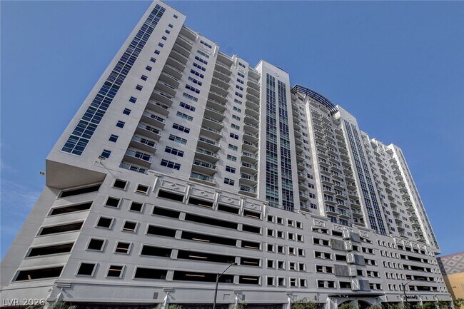 Building Photo - 150 S Las Vegas Blvd