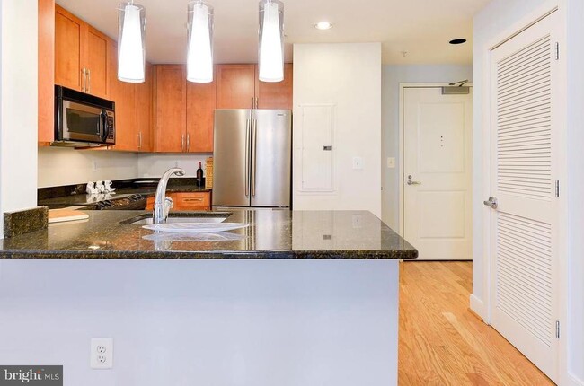 Building Photo - 4101 Albemarle St NW