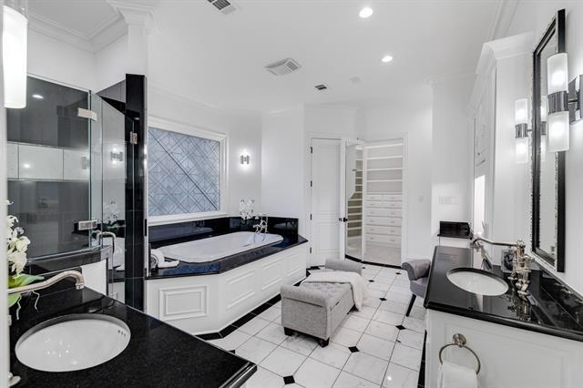 Building Photo - 5705 Morlaix Ct