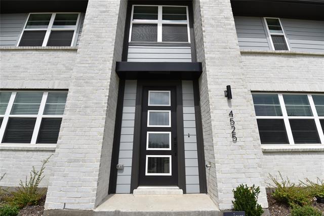 Building Photo - 4525 Lamplights Dr