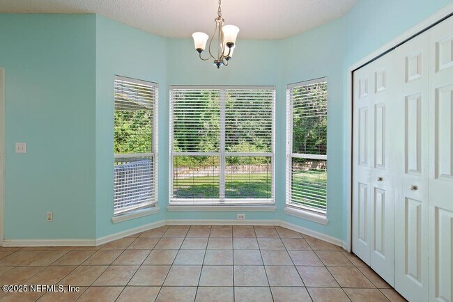 Building Photo - 13480 Gallant Fox Cir W