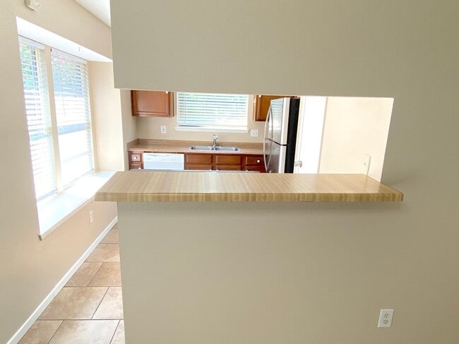 Building Photo - Affordable Duplex