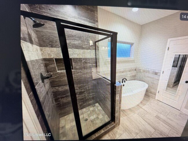 Building Photo - 1107 Sabrina Dr