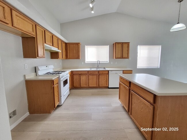 Building Photo - 632 Pimlico Dr