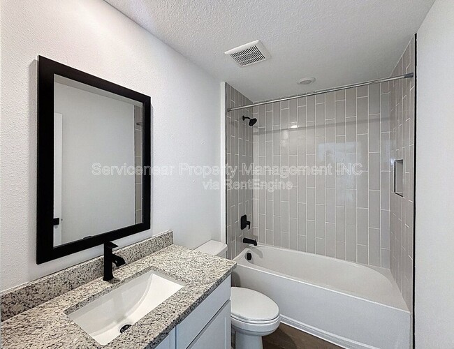 Building Photo - 1270 Ahoy Ave