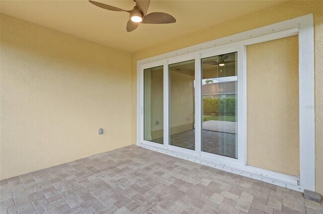 Building Photo - 5690 Long Shore Loop