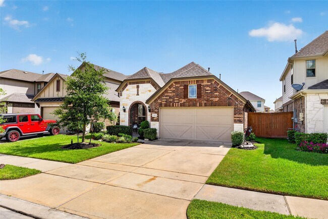 Building Photo - 12823 Silverbank Run Dr