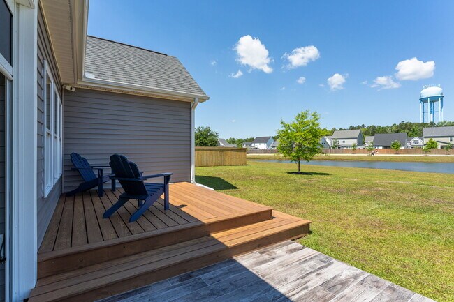 Building Photo - 107 E Barred Owl Dr