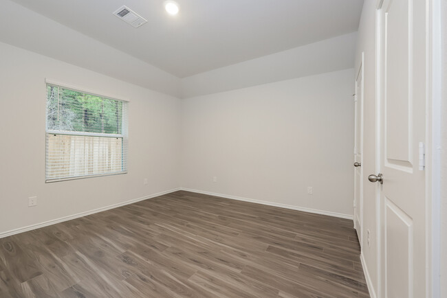 Building Photo - 13584 White Ibis St