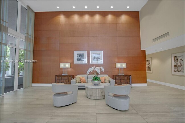 Building Photo - 1871 NW S River Dr