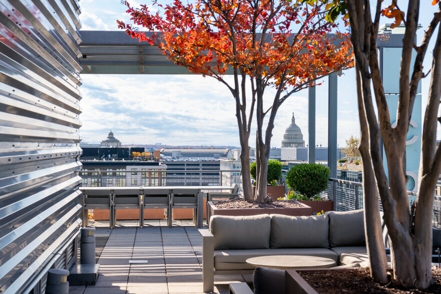 Building Photo - Flats 130 at Constitution Square