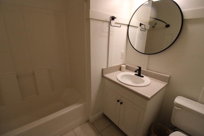 Building Photo - 348 Moss Creek Ln