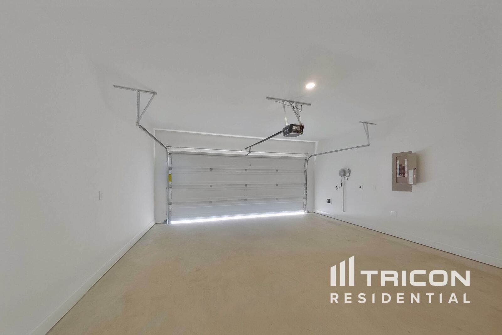 Building Photo - 1206 Dye Blvd
