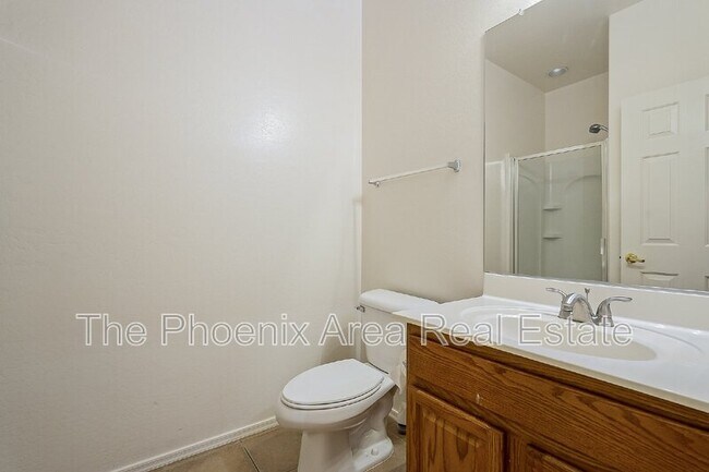 Building Photo - 43476 Caven Dr