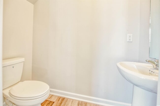 Building Photo - 736 Sturdy Root Pl