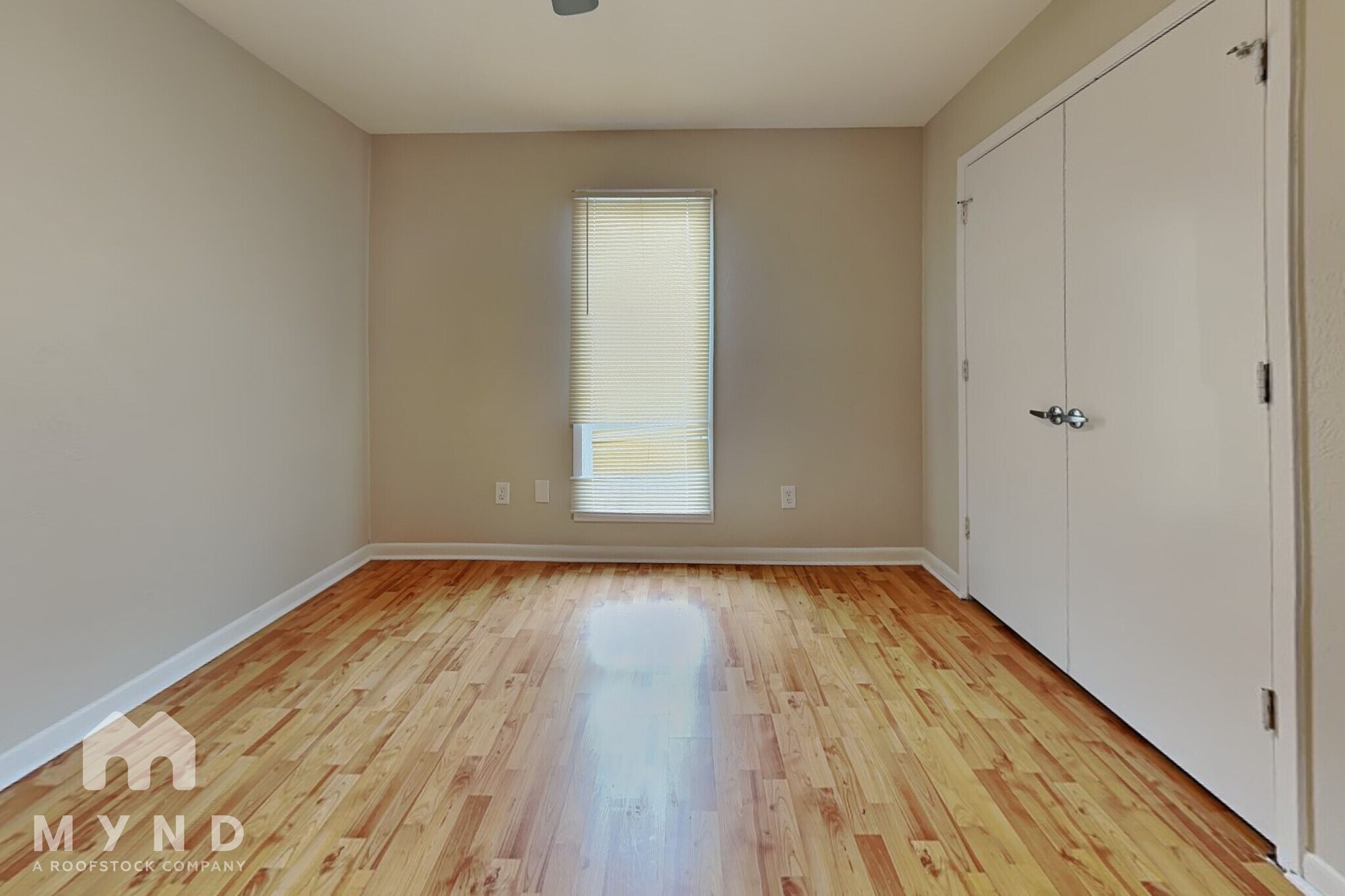 Building Photo - 408 Park Center Blvd