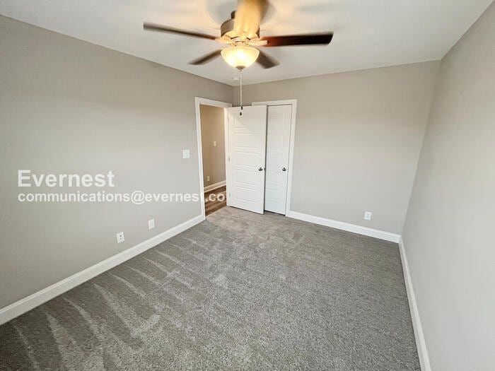 Building Photo - 1276 Cardinal Crk Dr