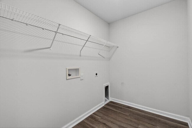 Building Photo - Coastal Living in The Preserve at Tidewater