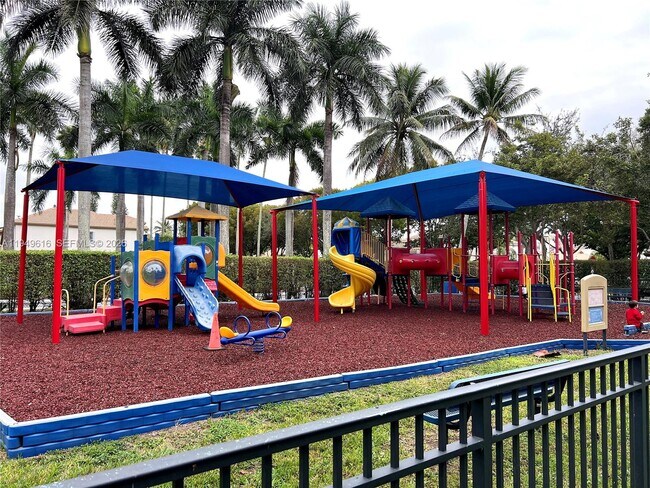 Building Photo - 9842 NW 29th St