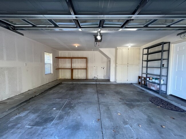 Building Photo - 3 Bed 2 Bath House in Bear Valley Springs!