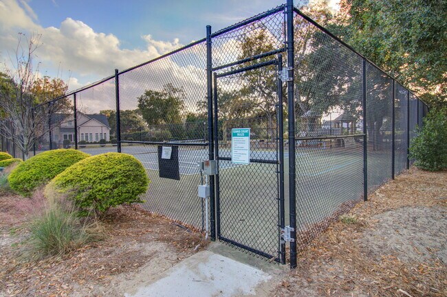 Building Photo - 1547 Clark Sound Cir