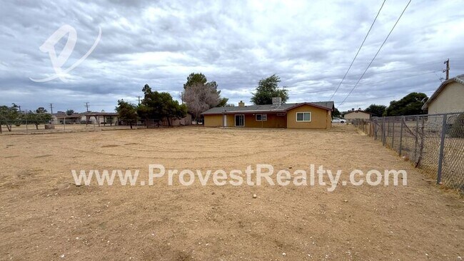 Building Photo - 11213 Kiowa Rd