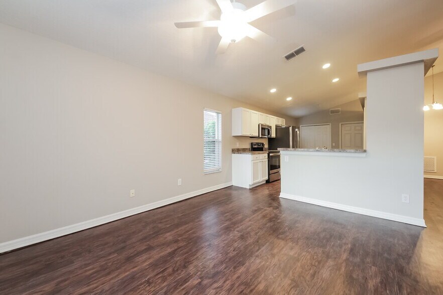 Building Photo - 2763 Eagle Ridge Loop