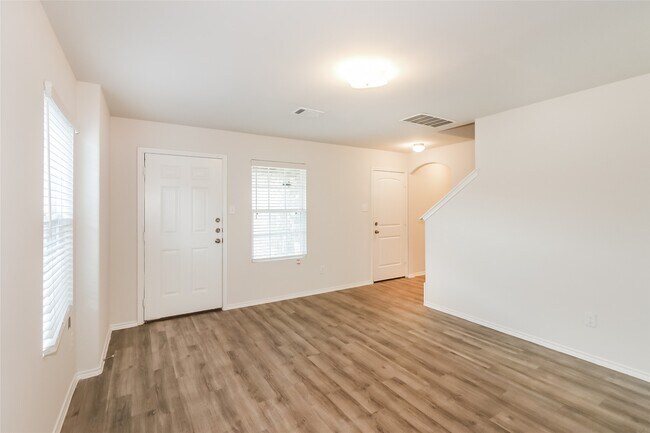 Building Photo - 16922 Lacey Bell Ln