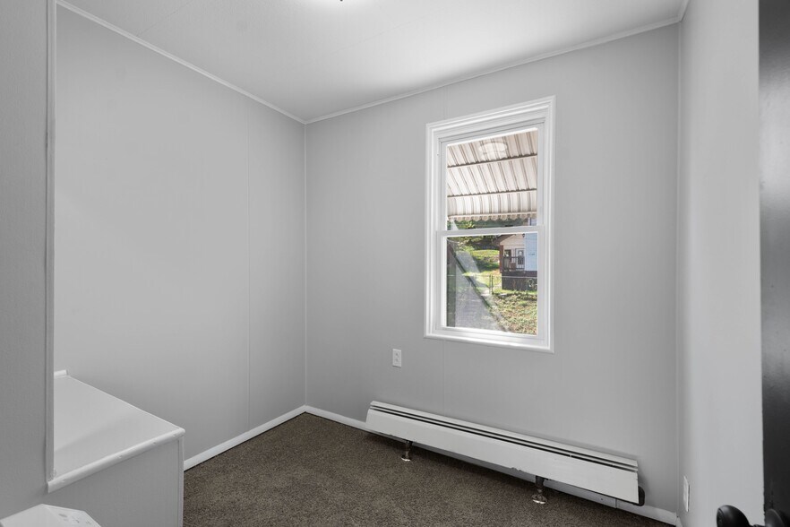 Building Photo - 1121 Margray St