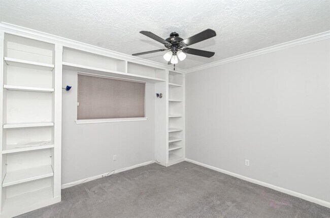 Building Photo - 5414 Forest Timbers Dr