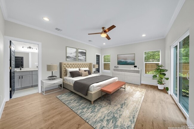 Building Photo - 4130 Moana Dr