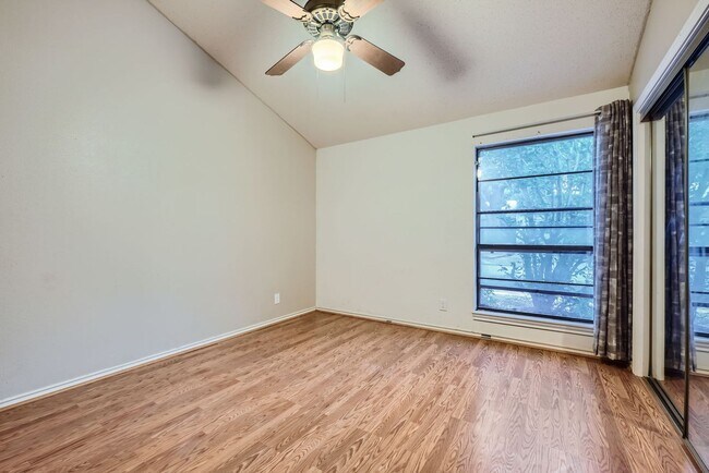 Building Photo - Charming 2-BR/2-Bath Home in the Heart of ...
