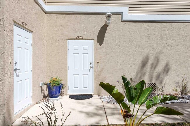 Building Photo - 4751 Marine Pkwy