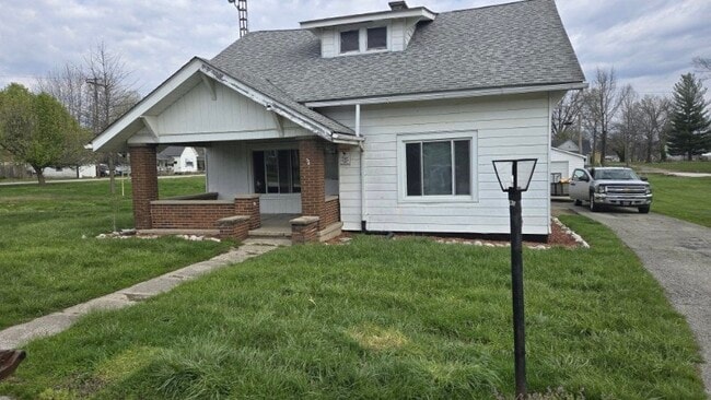 Primary Photo - 112 W Beckett St