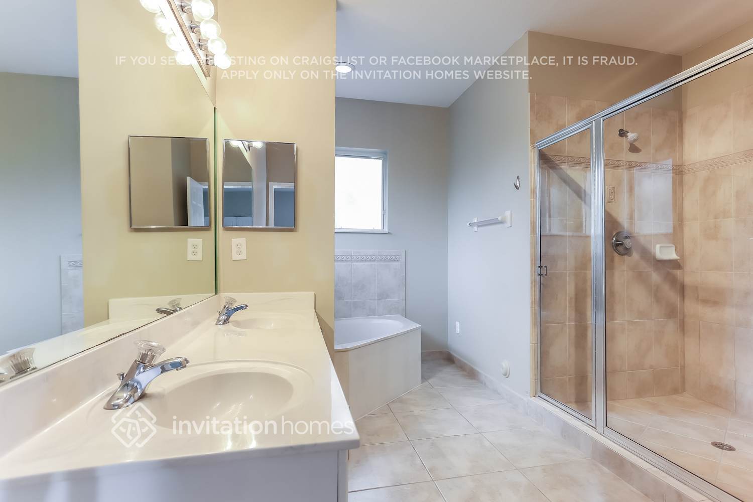 Building Photo - 13929 SW 160th Ct