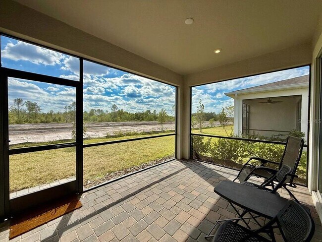 Building Photo - 6044 Timberdale Ave