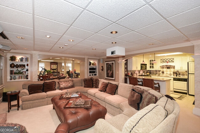 Building Photo - 1640 Lazy River Ln