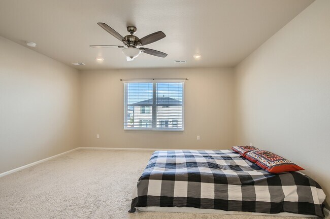 Building Photo - 3869 Sandy Vista Trail