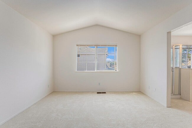 Building Photo - 119 Orr Rd