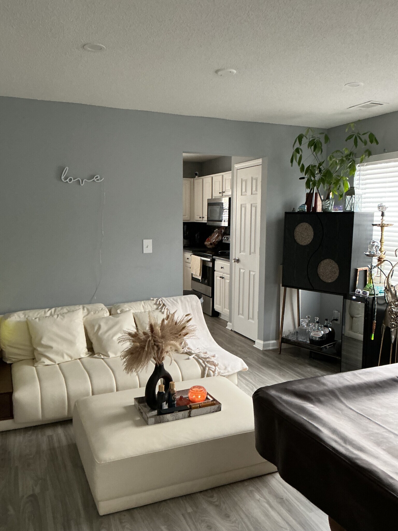 Building Photo - Room in House on Browns Mill Trail