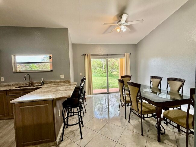 Building Photo - 6752 NW Argus St