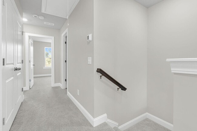 Building Photo - 1247 Tice Ln