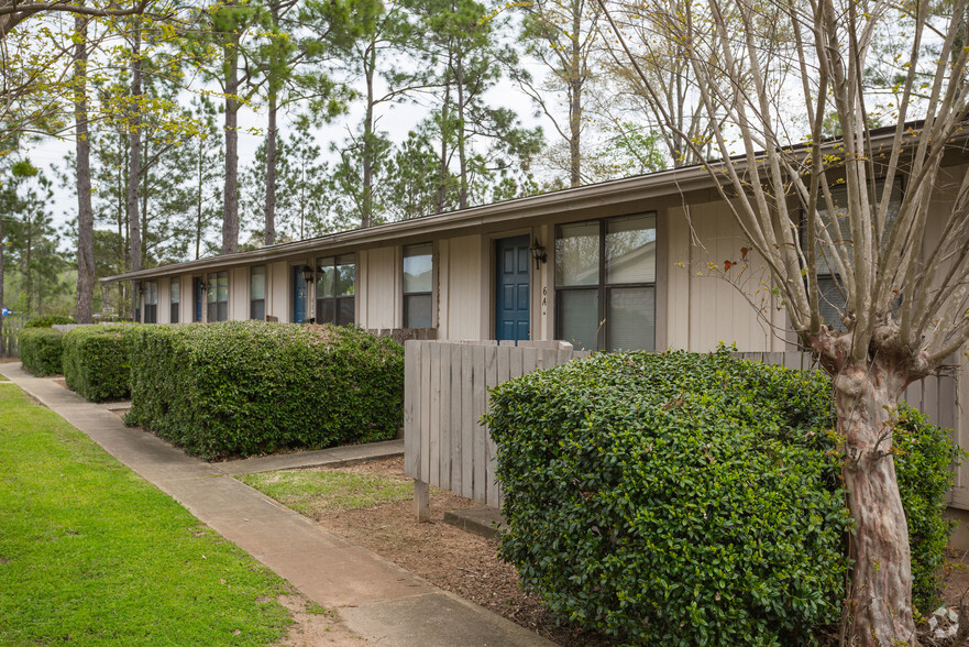 Building Photo - Glen Arm Manor