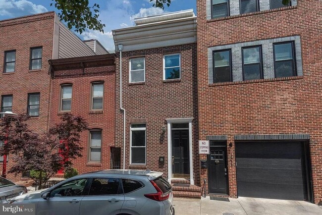 Building Photo - 1019 S Streeper St
